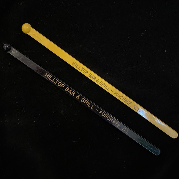 Vintage Lot of 7, New York Hotels, Restaurants & Bars Swizzle Sticks - Picture 12 of 12